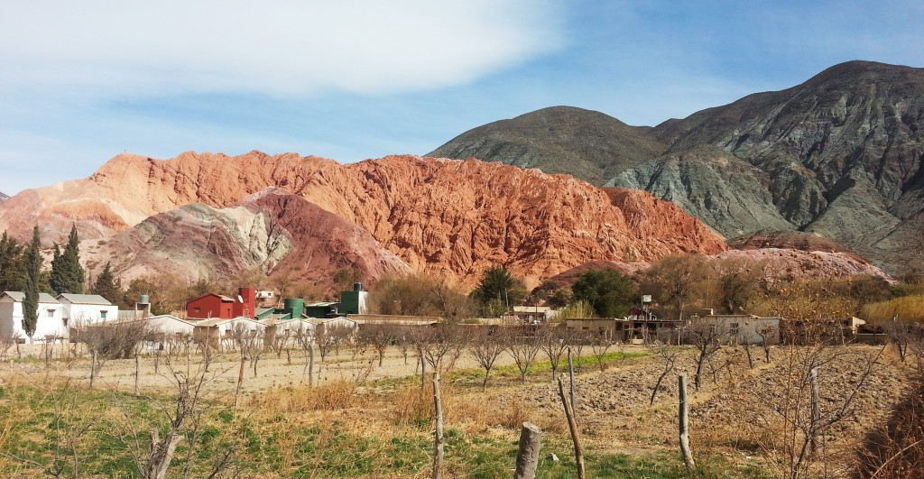 Tierra_Latina_Salta-Argentine_Purmamarca