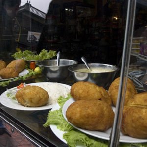 papa rellena perou tierra latina