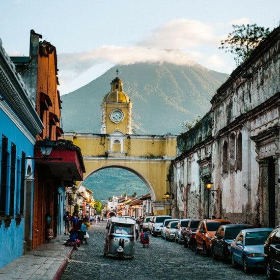 circuit-guatemala-parker-hilton-guatemala-antigua-unsplash