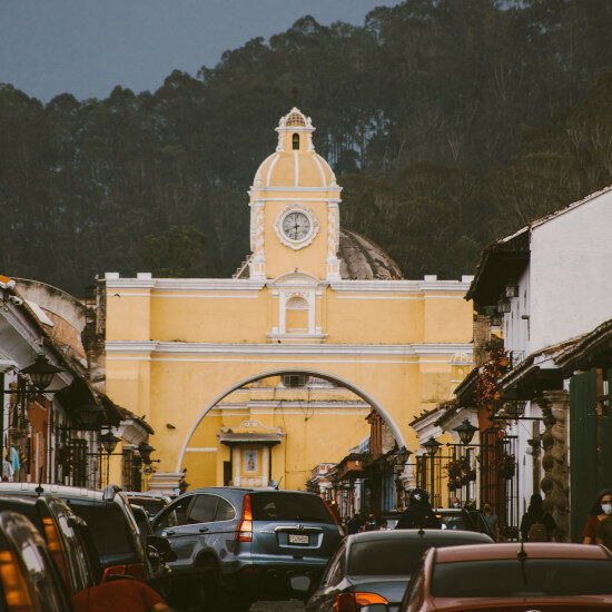 circuit-guatemala-trek-antigua-jorge-acre-antigua-unsplash