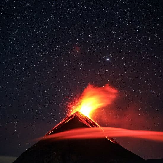 circuit-guatemala-volcan-el-fuego-clive-kim-unsplash