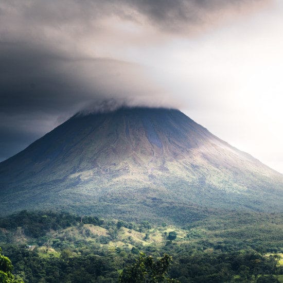 tierra-latina-cosmic-timetrave-volcan-costa-rica