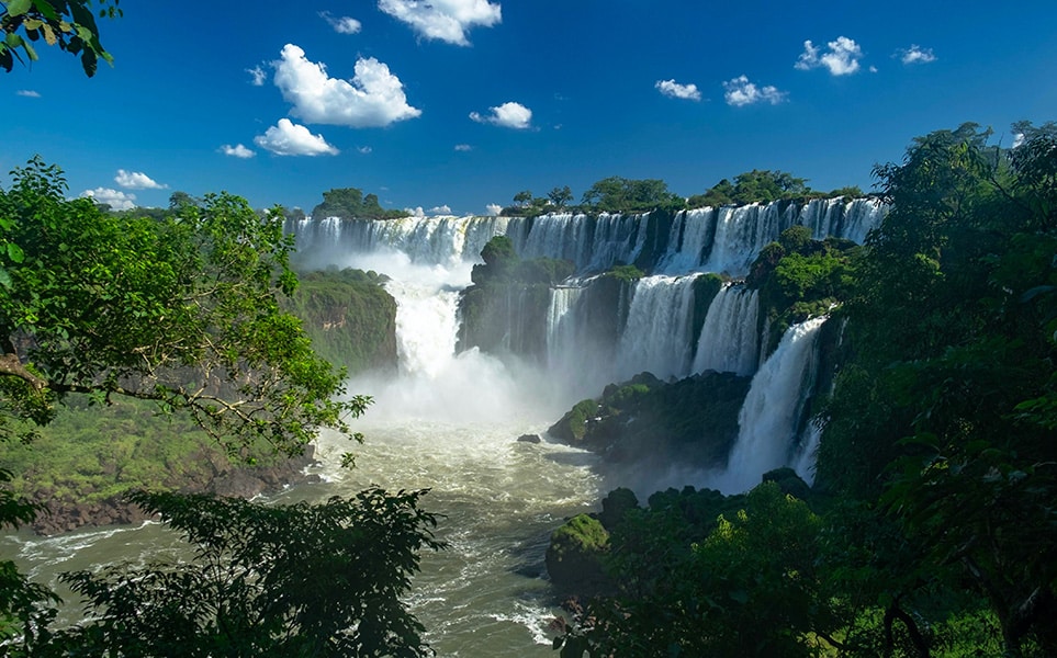 voyage-argentine-chutes-iguazu-derek-oyen-unsplash