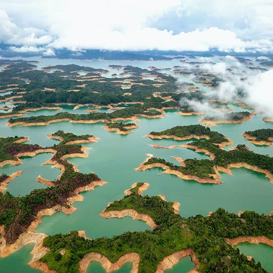 voyage-colombie-groupe-guatape-datingscout-unsplash