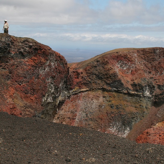 voyage-equateur-volcan-sierra-negra-galapagos-michael-r-perry