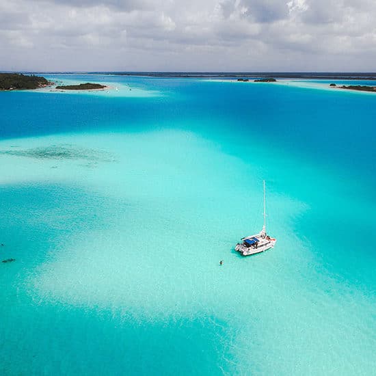 voyage-mexique-en-famille-bacalar-navigation-pexels-clive-kim