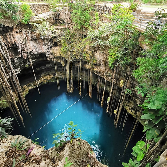 voyage-mexique-en-famille-cenote-dorian-d1-unsplash