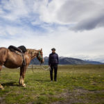 argentine patagonie estancia champs cheval gauchos paysage nature immersion cavalier excursion balade à perte de vue montagne el calafate