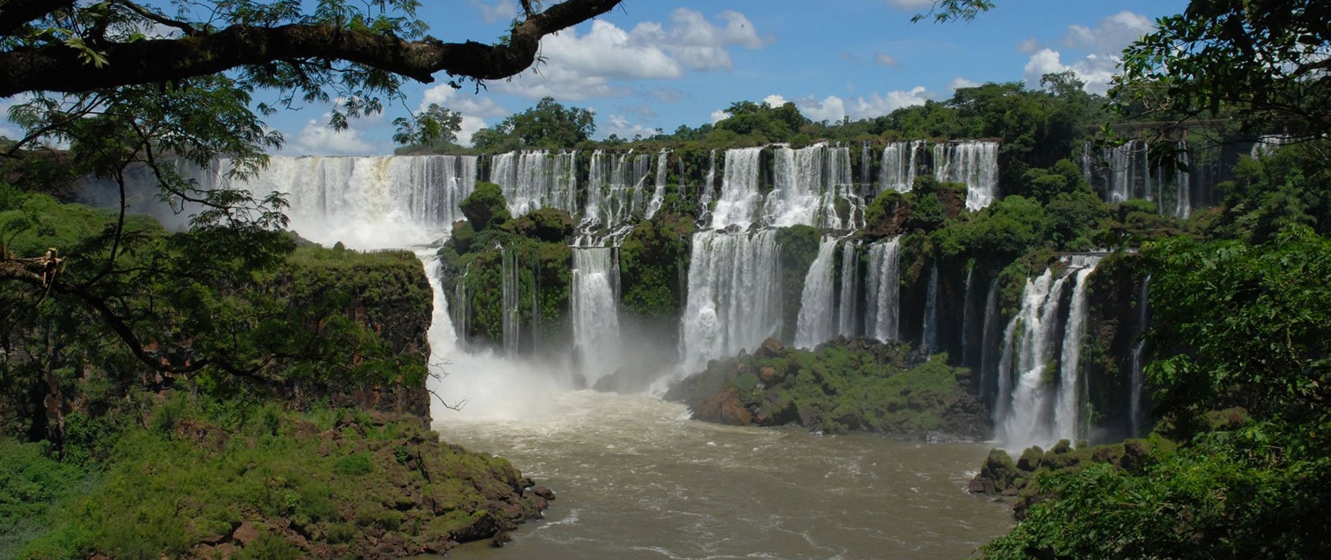 argentine chutes iguazu immersion nature cascade parc national cataratas