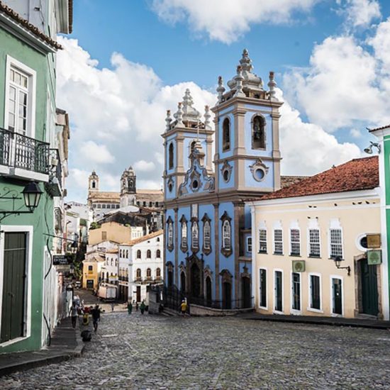 Salvador de Bahia Bresil pelourinho maisons colorées