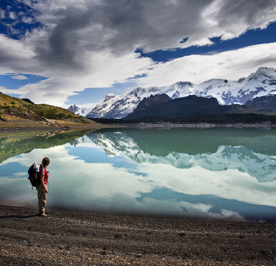 argentine parc national des glaciers lac magnifique beauté nature montagne dépaysement patagonie randonnée trek trekking