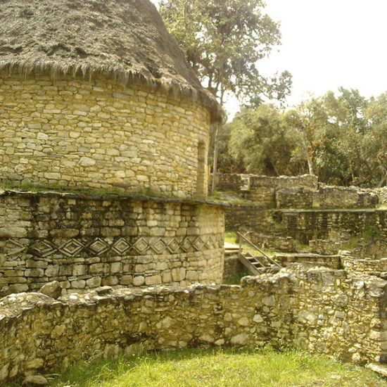 pérou chachapoyas maison ruines vestiges