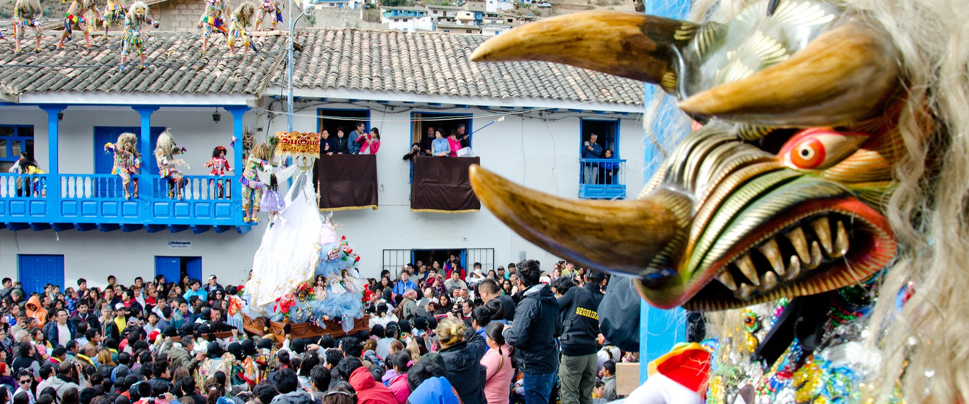 pérou virgen del carmen costumes fête tradition