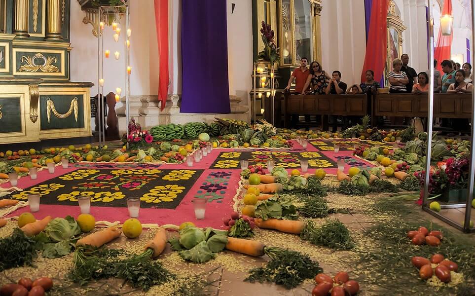 voyage-guatemala-antigua-semana-santa-erik-albers-wikimedia