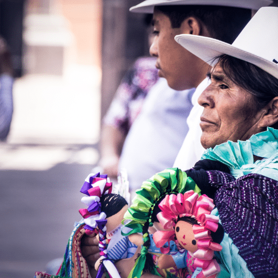 mexique queretaro habitants dia de los muertos poupées tradition