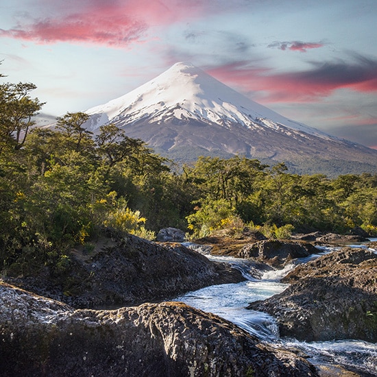 chili-trekkings-incontournables-osorno-vladimir-fedotov-unsplash