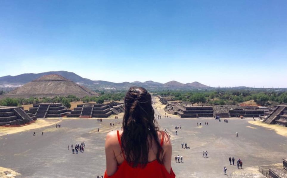 TierraLatina-Mexico-City-Teotihucan-Pyramide-Lune