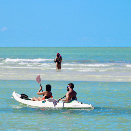 tierra-latina-jorge-fernandez-voyage-holbox-kayak