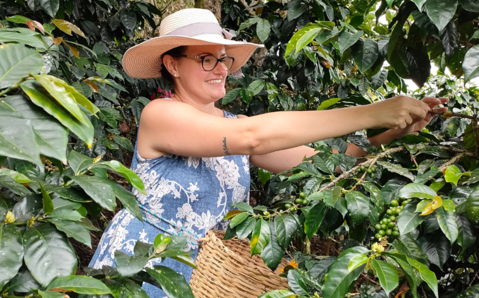 tierra-latina-alexandra-hacienda-de-cafe-colombie