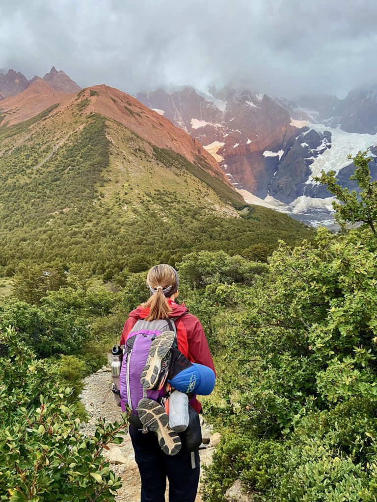 trek-w-torres-del-paine-mirador-frances-tierra-latina