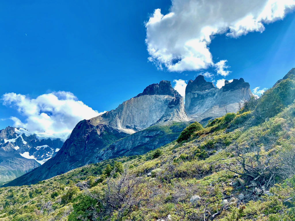 torres-del-paine-tierra-latina-trek-w-cuernos