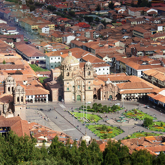 voyage-perou-cuzco-deb-dowd-S-unsplash