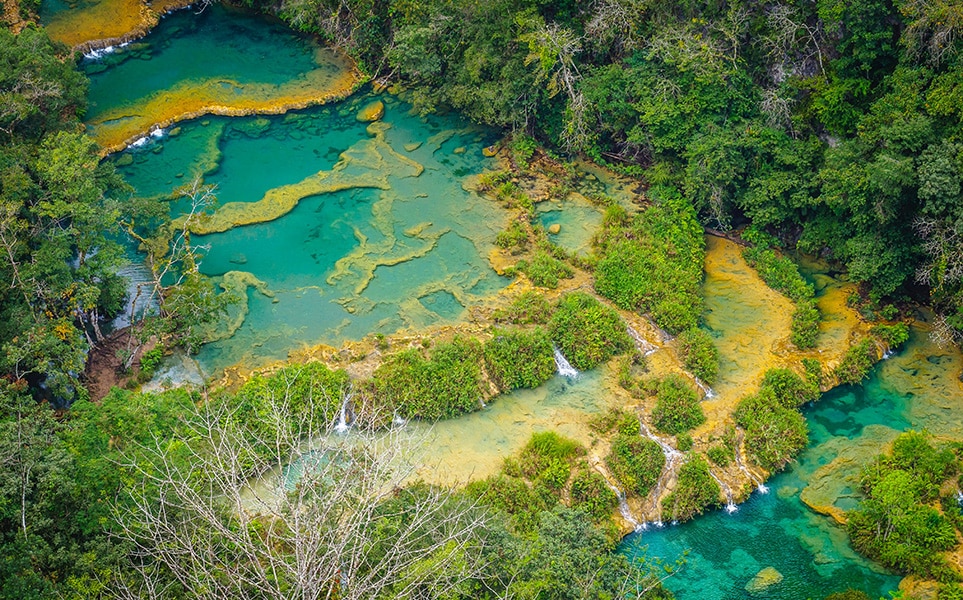 voyage-guatemala-semuc-champey-alexander-schimmeck-unsplash