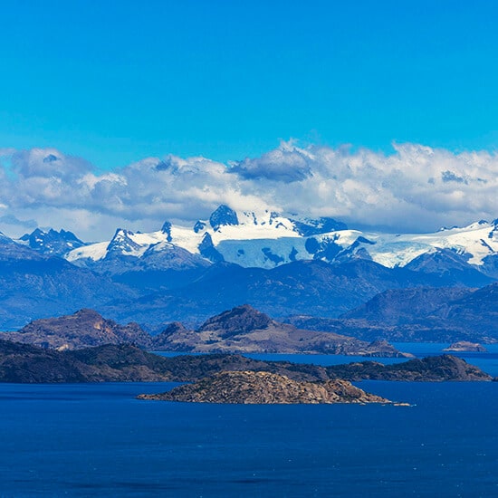 voyage-chili-route-australe-lago-carrera-andreas-slotosch-unsplash