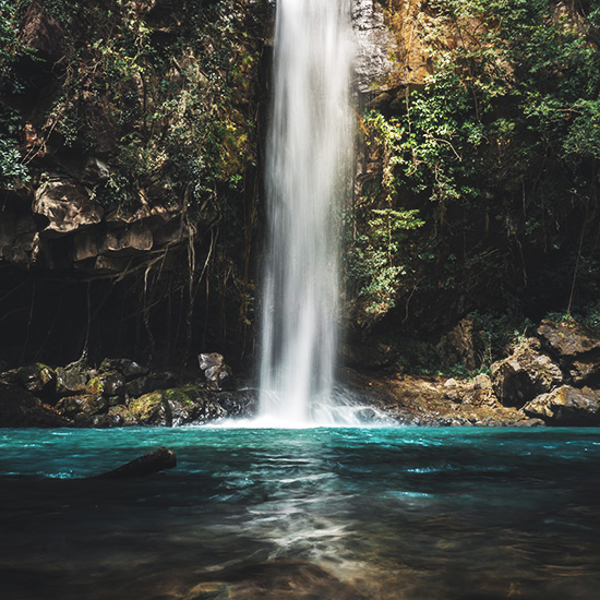 voyage-costa-rica-rincon-de-la-vieja-miguel-bruna-unsplash