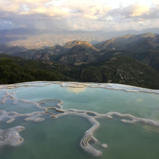 voyage-mexique-oaxaca-hierve-el-agua-abraham-de-la-cruz-unsplash