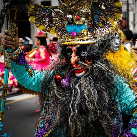 voyage-perou-virgen-del-carmen-federico-scarionati-unsplash