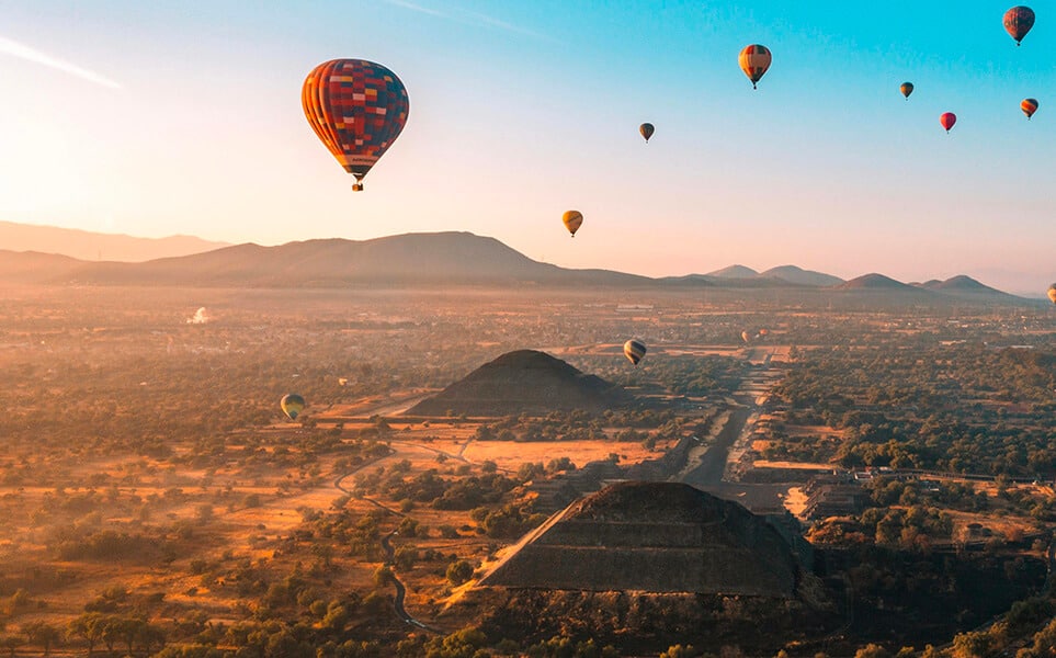 voyage-mexique-teotihucan-pexels-mark-flying
