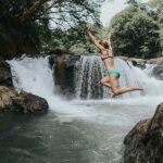 voyage-costa-rica-cascade-have-fun-do-good-unsplash