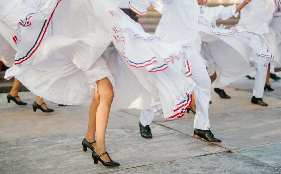 voyage-republique-dominicaine-danse-pexels-julia-volk