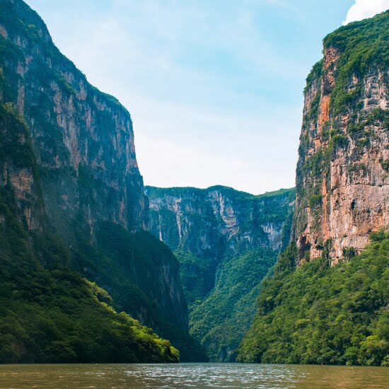 voyage-mexique-chiapas-canyon-sumidero-gabriel-tovar-unsplash