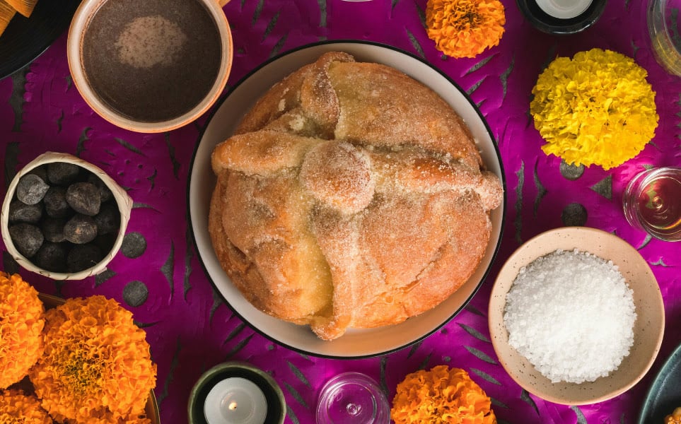 voyage-mexique-pan-de-muerto-gerardo-covarrubias-unsplash
