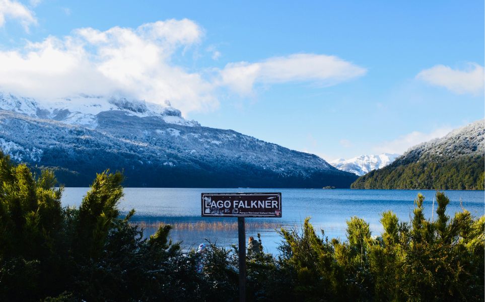 voyage-argentine-lago-falkner-fernanda-cardona-pexels