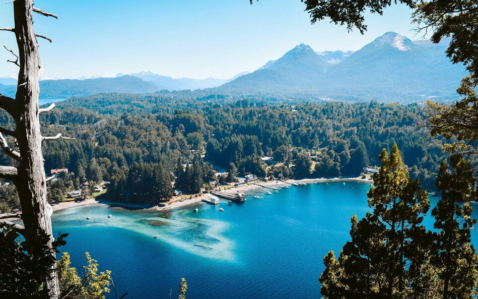 voyage-argentine-villa-la-angostura-fermin-rodriguez-penelas-unsplash